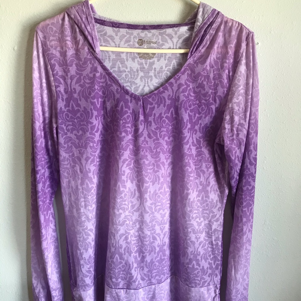 Women’s long sleeve shirt